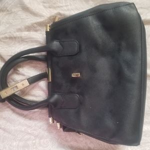 women's handbag (black, brand new)